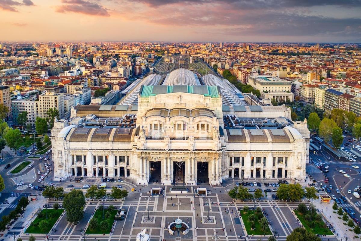 - Bilocale Design - Metropolitana - Train * Milano